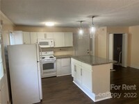 718 E Maple Ave, Unit M photo'