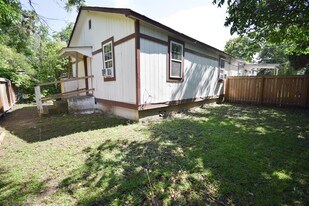 2716 Sunrise St in North Charleston, SC - Building Photo