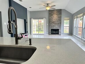 5021 Dougal Ave in Fort Worth, TX - Building Photo - Building Photo