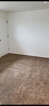 905 Reed St, Unit Unit 3 in Neenah, WI - Building Photo - Building Photo