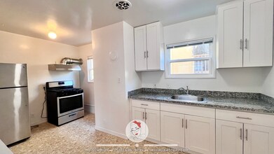 1046 63rd St in Oakland, CA - Building Photo - Building Photo
