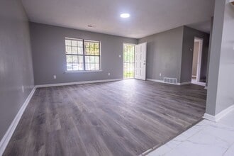 4693 Deep Brook Dr in Memphis, TN - Building Photo - Building Photo