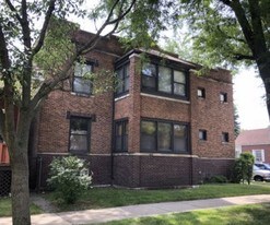 602 E 77th St in Chicago, IL - Building Photo