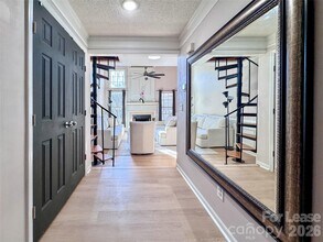 19901 Henderson Rd in Cornelius, NC - Building Photo - Building Photo