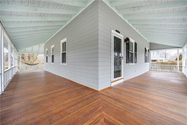 59 Mt Hope Ave in Jamestown, RI - Building Photo - Building Photo