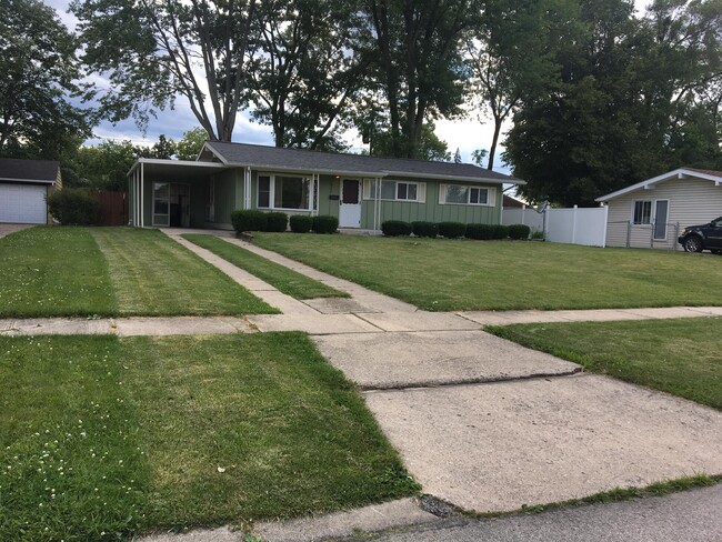 property at 1237 Shelly Ave