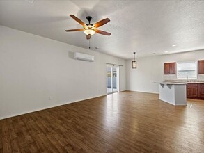 564 N Harrison in Kennewick, WA - Building Photo - Building Photo