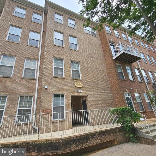 2651 Park Tower Dr in Vienna, VA - Building Photo - Building Photo