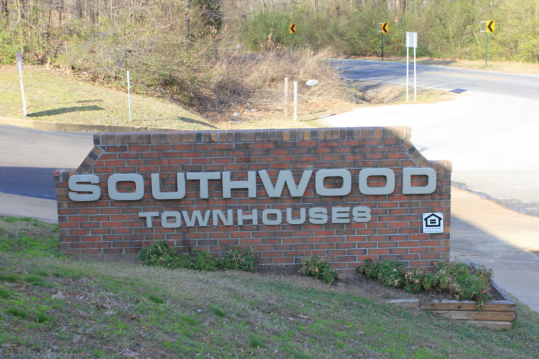 Southwood Townhouses in Memphis, TN - Foto de edificio