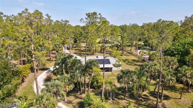 3520 2nd Ave NE in Naples, FL - Building Photo - Building Photo