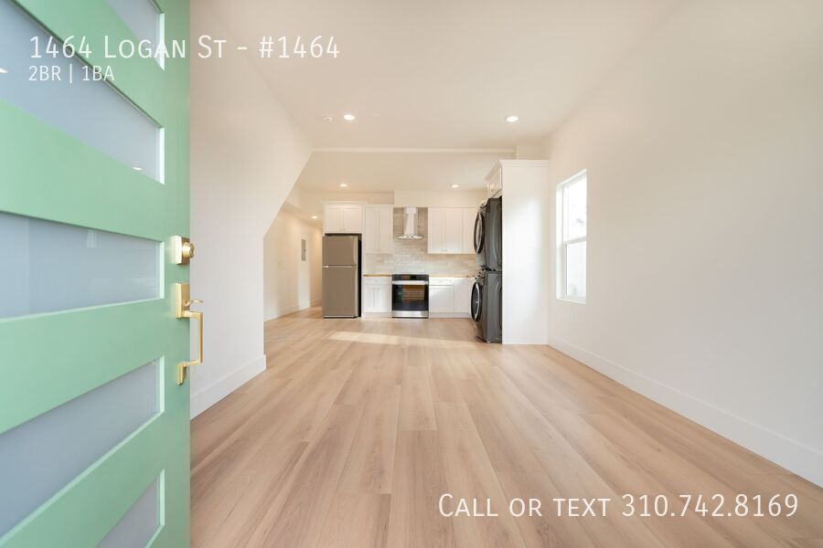 1464 Logan St in Los Angeles, CA - Building Photo