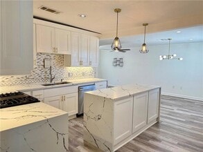 3324 Davidson Pl in Kenner, LA - Building Photo - Building Photo