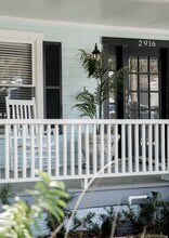 2916-2918 W Bay Vista Ave in Tampa, FL - Building Photo - Building Photo