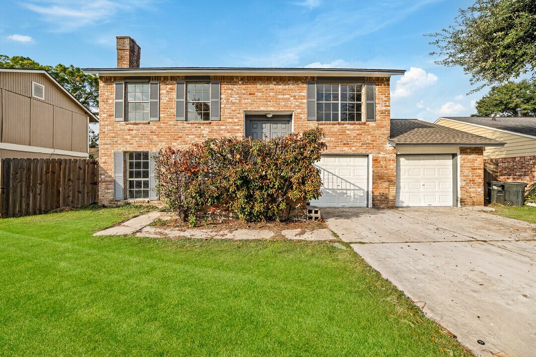 18018 Autumn Trails Ln in Katy, TX - Foto de edificio
