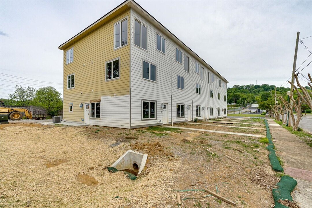 2509 E 12th St in Chattanooga, TN - Building Photo
