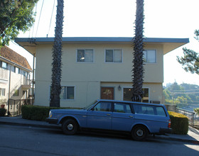 Ann Apartments in Walnut Creek, CA - Building Photo - Building Photo