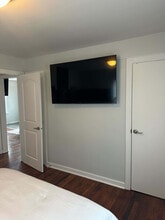 272 Hoefgen St in Indianapolis, IN - Foto de edificio - Building Photo