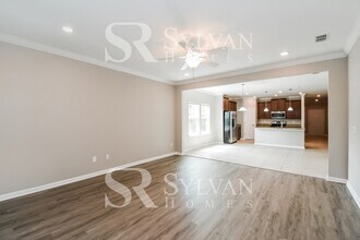 16045 Bainebridge Dr in Jacksonville, FL - Building Photo - Building Photo