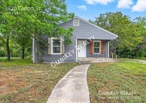 3420 Caddo St in Greenville, TX - Building Photo