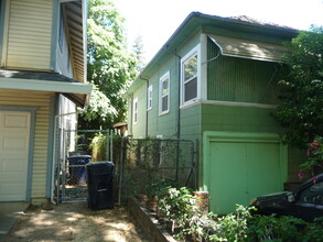 Midtown Sacramento Triplex in Sacramento, CA - Building Photo - Building Photo