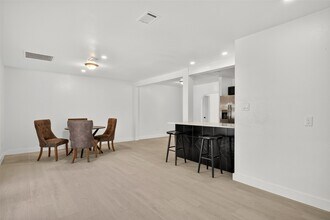 501 Live Oak St in Pasadena, TX - Building Photo - Building Photo