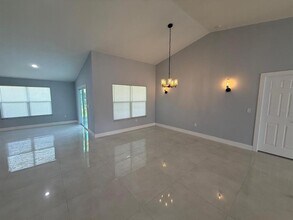 1911 Academy St NE in Palm Bay, FL - Building Photo - Building Photo