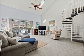 1920 Bent Grass Dr in Surfside Beach, SC - Building Photo - Building Photo