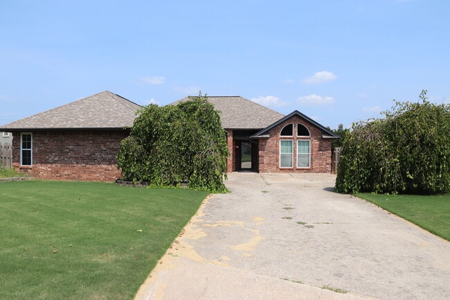 property at 3524 Northridge Ter