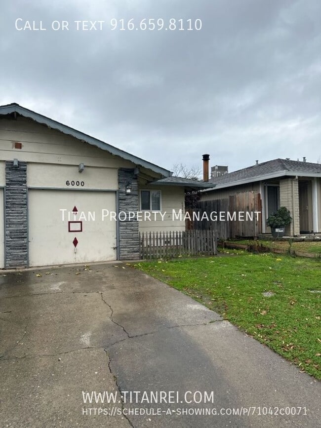6000 Bourbon Dr in Carmichael, CA - Building Photo - Building Photo