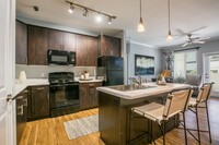 SkyStone Apartments in Albuquerque, NM - Building Photo - Building Photo