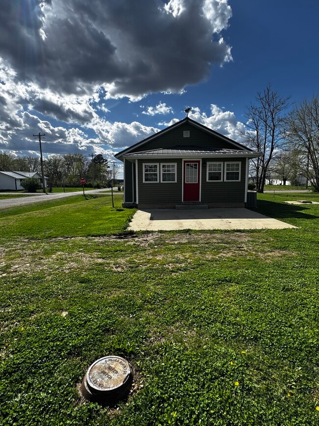 217 Elm St in Edgar Springs, MO - Building Photo - Building Photo