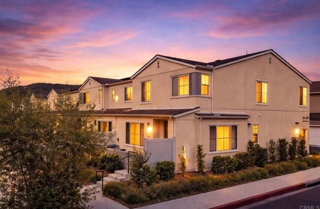 359 Sweet Pl in Fallbrook, CA - Building Photo - Building Photo