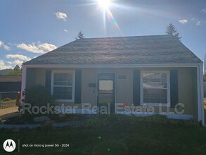 3512 E 32nd Ave in Spokane, WA - Building Photo - Building Photo