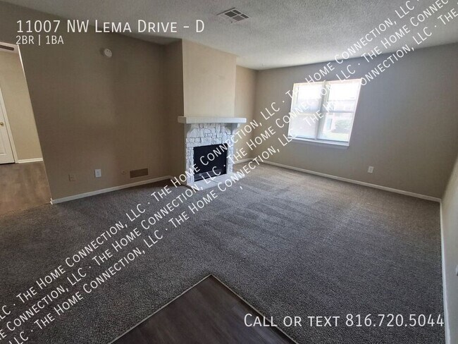 11007 NW Lema Dr-Unit -D in Kansas City, MO - Building Photo - Building Photo