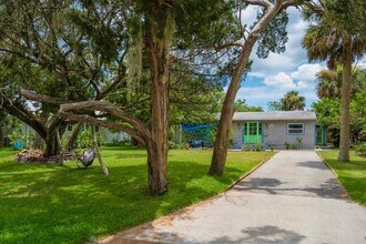 144 Menendez Rd in St. Augustine, FL - Building Photo - Building Photo