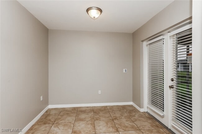 property at 914 Apple Ave