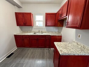 1027 E 148th St in Cleveland, OH - Building Photo - Building Photo