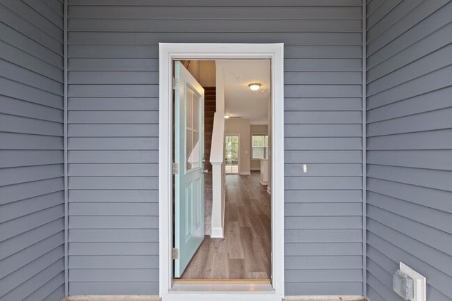 341 S Stingray Ln in Sneads Ferry, NC - Building Photo - Building Photo