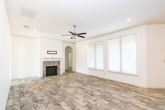 9610 Kline Ave in Lubbock, TX - Building Photo - Building Photo