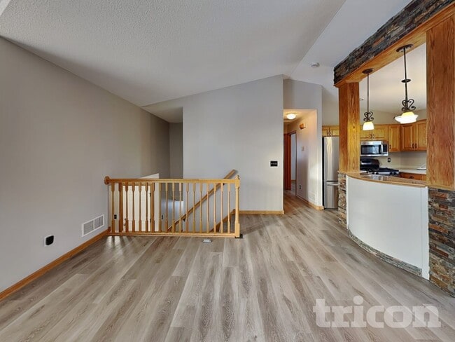 1903 16th St NE in Buffalo, MN - Building Photo - Building Photo