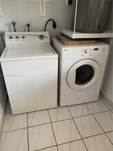 5873 SW 3rd St in Miami, FL - Building Photo - Building Photo