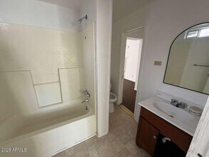 942 E 8th St in Douglas, AZ - Building Photo - Building Photo