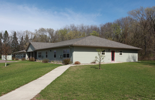 Jeffers Road Apartments in Eau Claire, WI - Building Photo - Building Photo