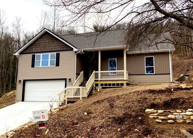 property at 117 Country Ridge Rd