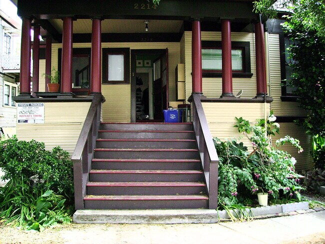 2214 Channing Way in Berkeley, CA - Building Photo - Building Photo