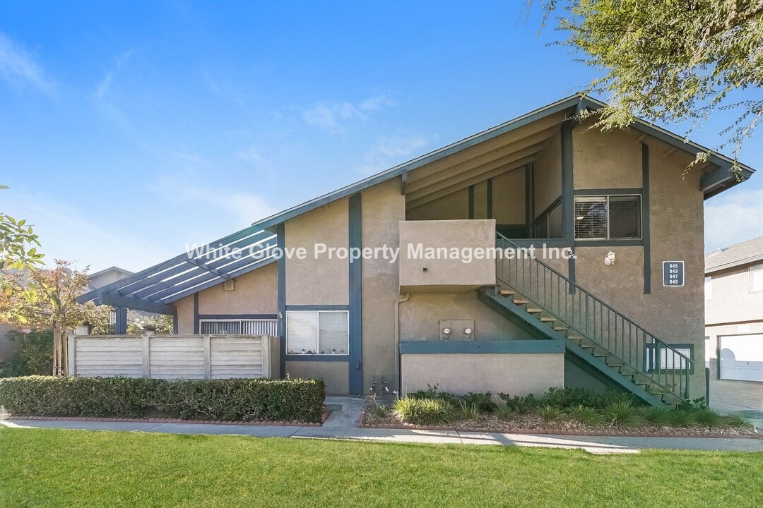 845 Windwood Dr in Walnut, CA - Building Photo