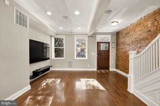 912 I St NE in Washington, DC - Building Photo - Building Photo