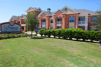 Campanile at Jones Creek in Richmond, TX - Foto de edificio - Building Photo