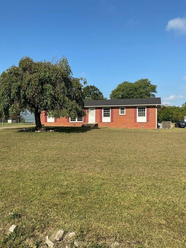 property at 2802 Thrush Dr