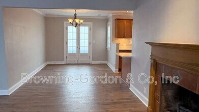 328 E Thompson Ln in Nashville, TN - Building Photo - Building Photo